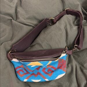 NWOT Pendleton belt bag